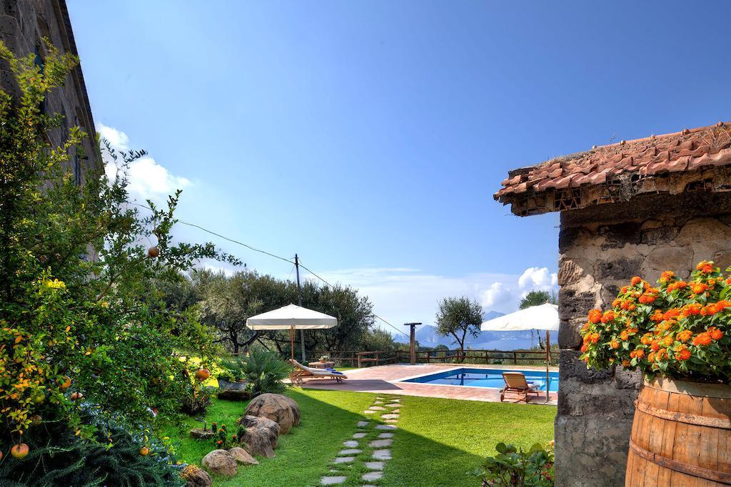 Casale La Torre Villa Маса Лубрензе Екстериор снимка